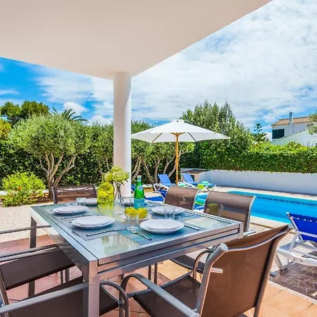 Mit Privatpool Fuer 6 Personen Ca 110 Qm In Torre Del Ram, Menorca Westkueste Von Menorca بيت للعطل كالا إن بلانيس
