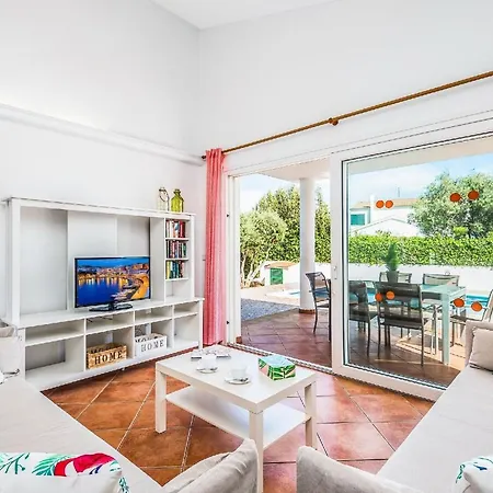 Mit Privatpool Fuer 6 Personen Ca 110 Qm In Torre Del Ram, Menorca Westkueste Von Menorca